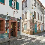 Stayinmachico